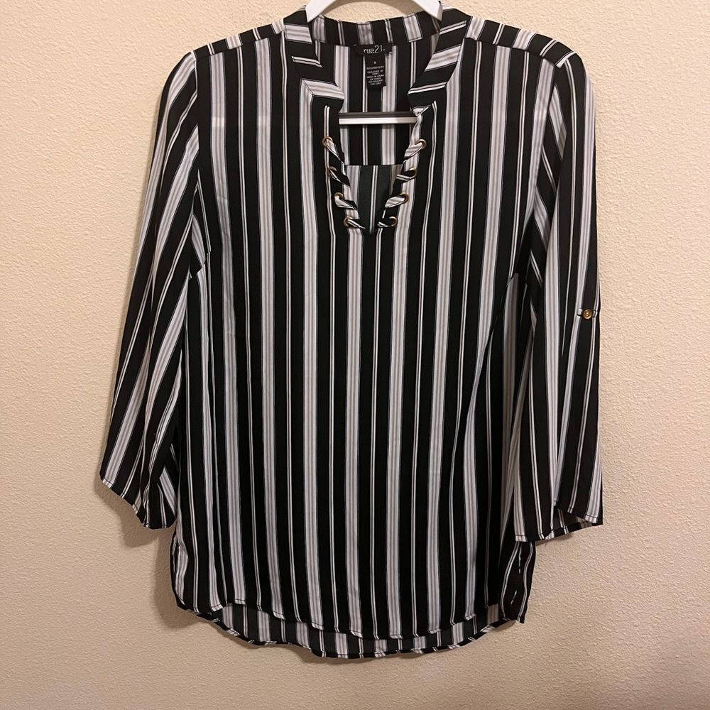 Rue21 Black and White Striped Blouse